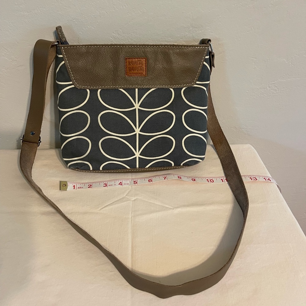 Hand made Kunta Bunta cross body purse